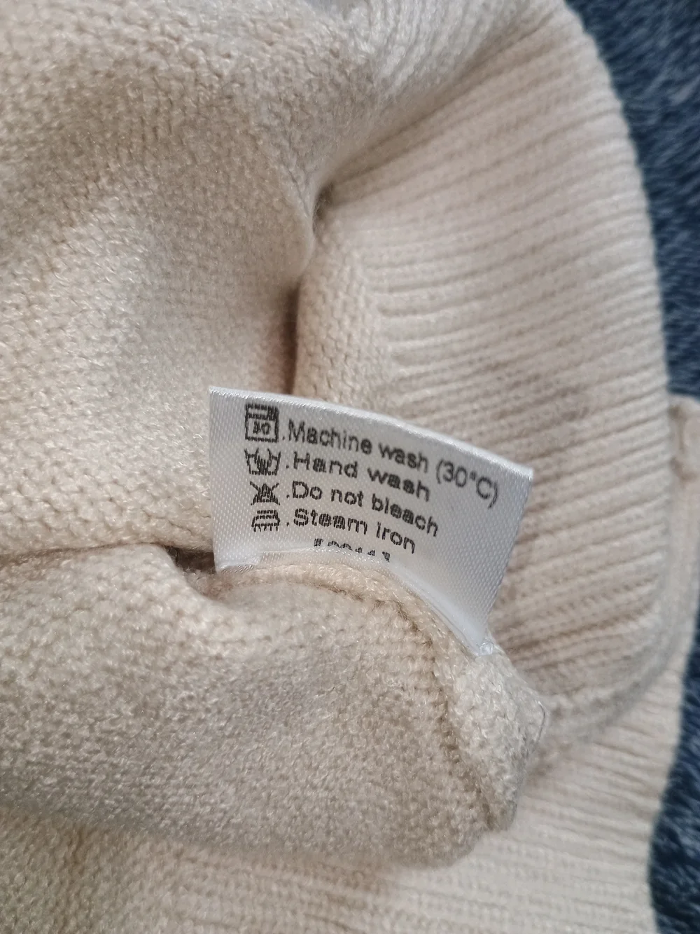 Zesica Cream Textured Crewneck Sweater